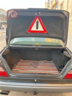 مرسيدس بنز E-Class